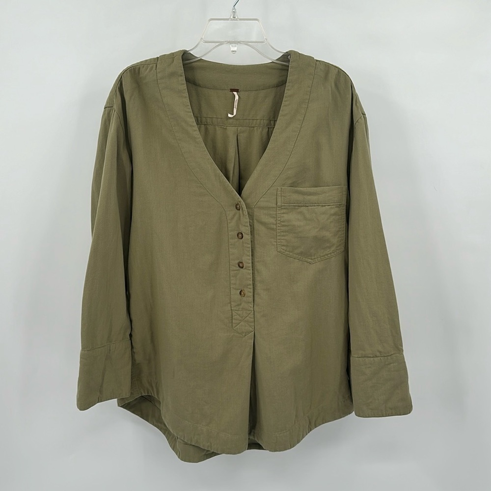 Free People Green Oversized V-Neck Front Pocket Top Size Small